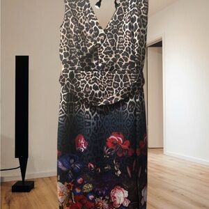 Alberto Makali Black and White Sheath Dress Halter Backless